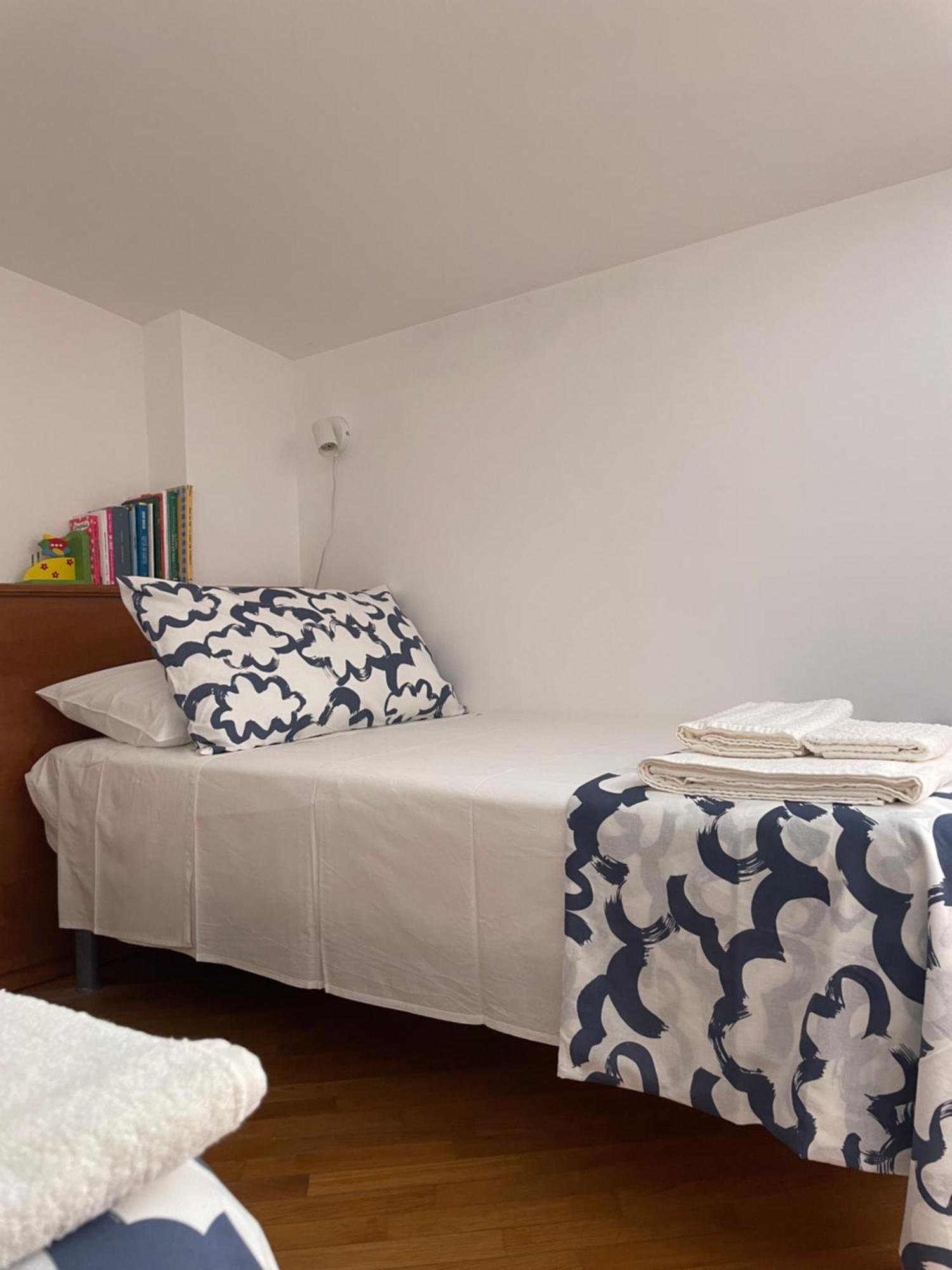 La Casa Nel Cortile Apartment Castelbuono  Luaran gambar