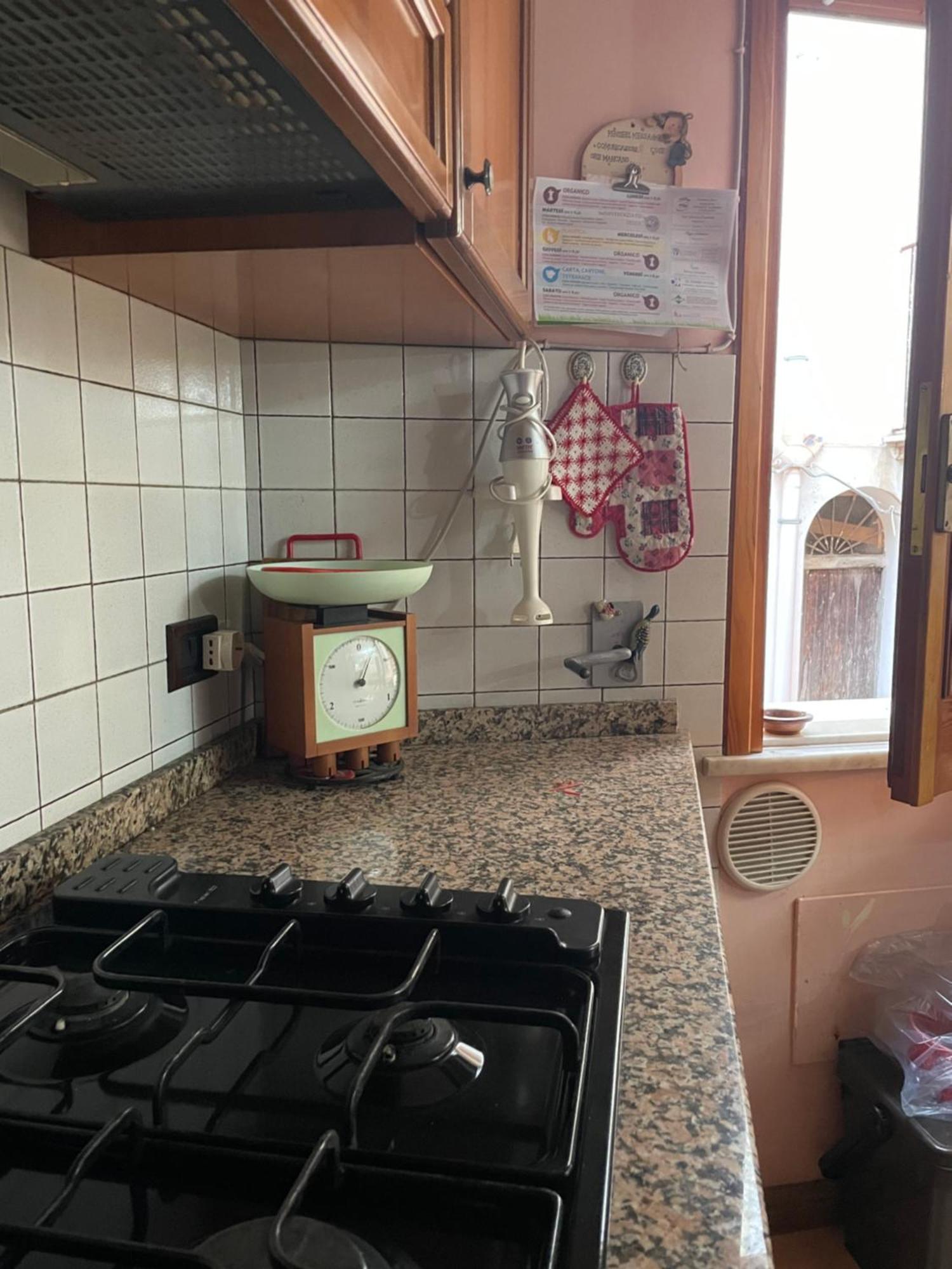 La Casa Nel Cortile Apartment Castelbuono  Luaran gambar