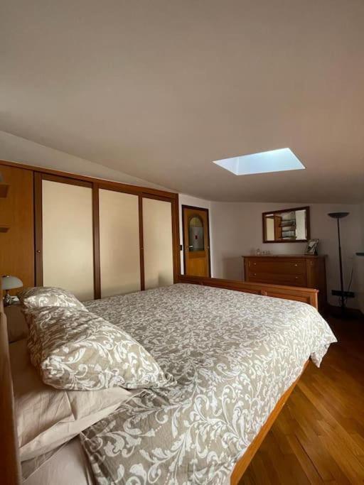 La Casa Nel Cortile Apartment Castelbuono  Luaran gambar